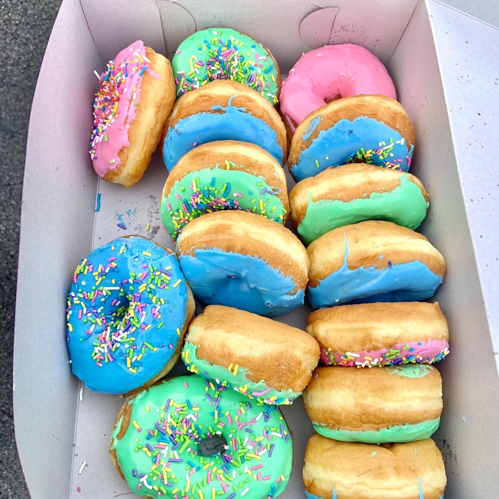 Donut Star Cafe - Spring donuts - Donuts Near Me - Draper, Utah