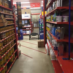 Wills Hardware - Will's Do-It-Best Hardware of Medfield -- 75 West Street, Junction @ North Meadows Road / Route 27, Medfield          Interior