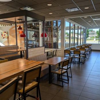 McDonald's - McDonald's, 5904 S Lindbergh Blvd, St. Louis - Burgers Near Me - Saint Louis, Missouri McDonald's - McDonald's, 5904 S Lindbergh Blvd, St. Louis - Burgers Near Me - Saint Louis, Missouri