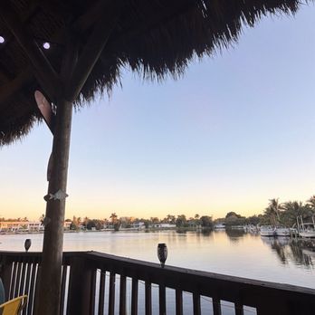 Paradise Tavern - American Near Me - Lake Park, Florida Paradise Tavern - American Near Me - Lake Park, Florida