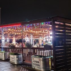 Taste of India - Festive exterior (1/6/23)
