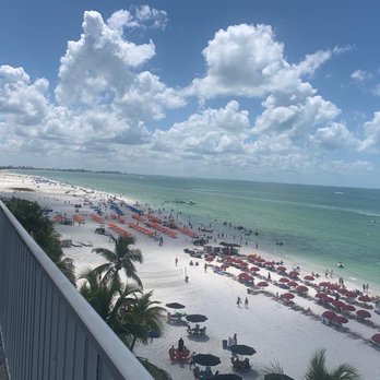 Sun Deck At Lani Kai - Looking south - Bars Near Me - Fort Myers Beach, Florida Sun Deck At Lani Kai - Looking south - Bars Near Me - Fort Myers Beach, Florida