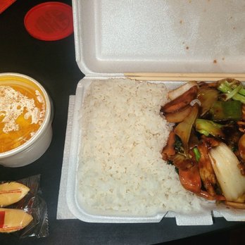 China Taste - Garlic Chicken Lunch Special - Chinese Near Me - Bellevue, Nebraska