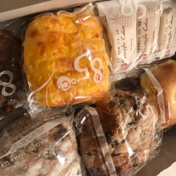 85°C Bakery Cafe-Irvine - Delicious pastries - Coffee & Tea Near Me - Irvine, California