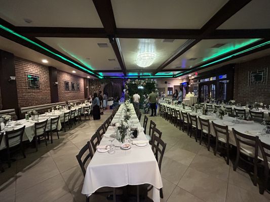 Eden Garden Bar & Grill by null