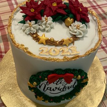 The Enchanted Cake - Christmas 2021 cake - Custom Cakes Near Me