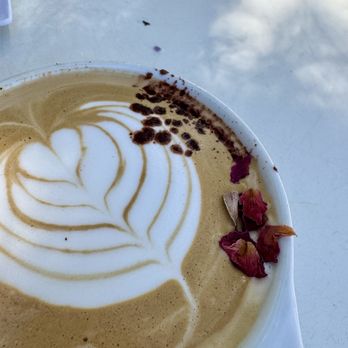 Jedidiah Coffee - Specialty Latte - Coffee & Tea Near Me - Laguna Beach, California