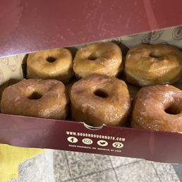 Vegan Strawberry and Glazed Donuts! Vegan Strawberry and Glazed Donuts!
