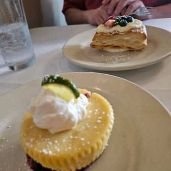 CF Food Kitchen - Desserts - New American Near Me - Granada Hills, California CF Food Kitchen - Desserts - New American Near Me - Granada Hills, California