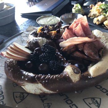 Topgolf - Pretzel charcuterie, what a brilliant idea! - New American Near Me - Tampa, Florida