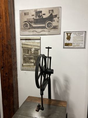 Marathon Village by null