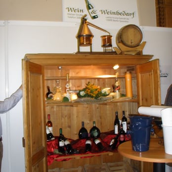 Wein & Weinbedarf - Unser Schrank - Beer, Wine & Spirits Near Me - Berlin, BE