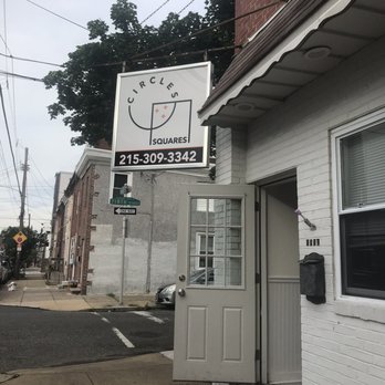 Circles + Squares - Store front - Pizza Near Me - Philadelphia, Pennsylvania