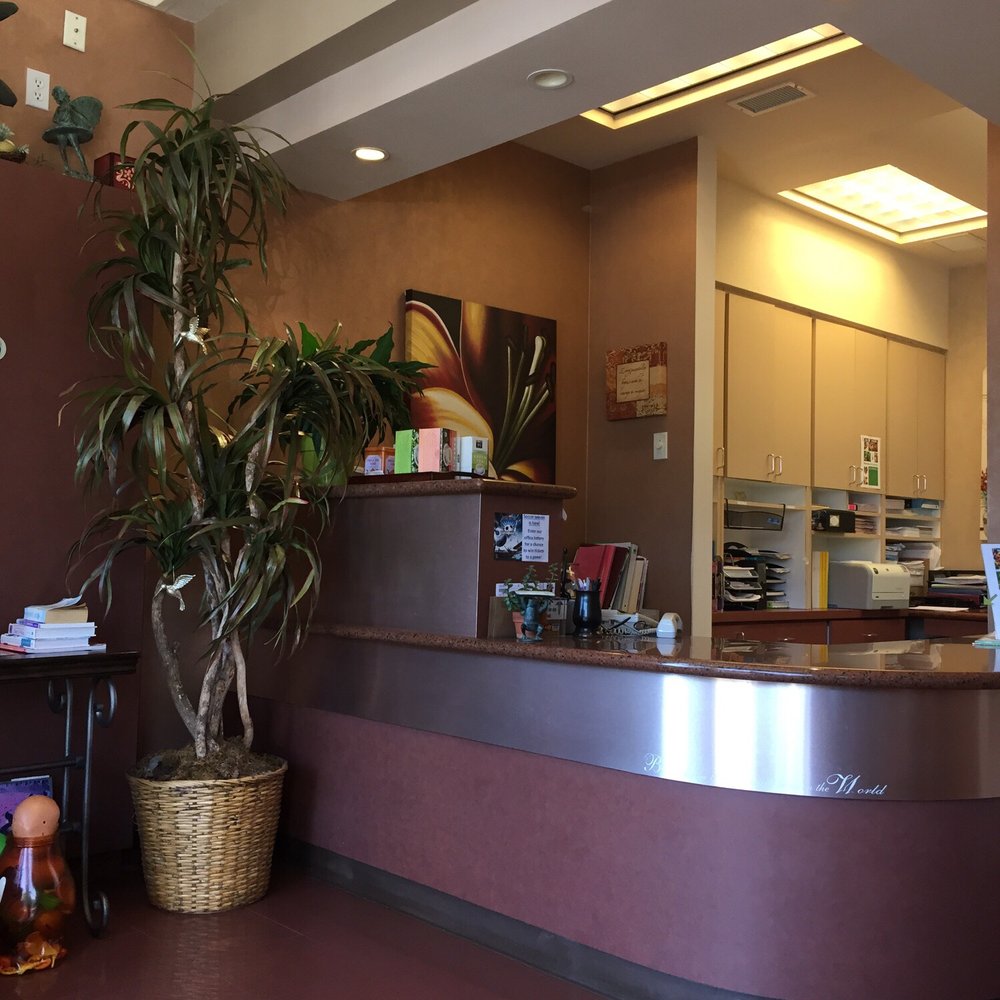 Laura Lawson, DDS - Cosmetic Dentists Near Me - Albany, California Laura Lawson, DDS - Cosmetic Dentists Near Me - Albany, California