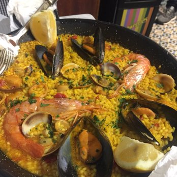 Bodega Vasconia - Spanish Near Me - Barcelona, B