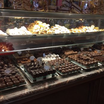 Buccellato Taddeucci - Patisserie/Cake Shop Near Me - Lucca, LU