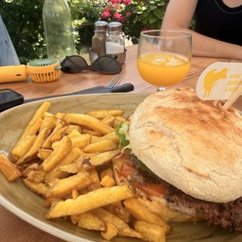 D'Day House Restaurant - The D Day burger 9/10 also available with oven roast vegetable - Seafood Near Me - Saint-Laurent-sur-Mer, 14 D'Day House Restaurant - The D Day burger 9/10 also available with oven roast vegetable - Seafood Near Me - Saint-Laurent-sur-Mer, 14
