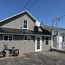 Cheap Charlie's Restaurant - Outside - almost passed it!