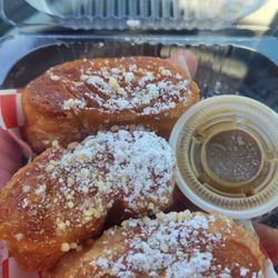 Southern Gal In The Valley - Beignets