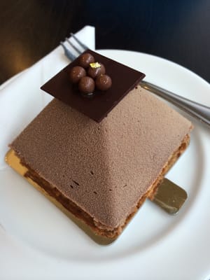 VANIYÉ Patisserie - Parnell by null