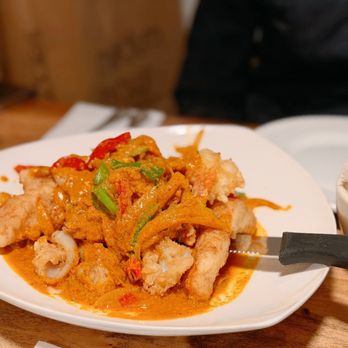 Chomp Chomp Thai kitchen - Thai Near Me - New York, New York