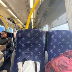 Dyce Railway Station - On thé train at station