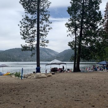 Pinecrest Lake - Lakes Near Me - Pinecrest, California