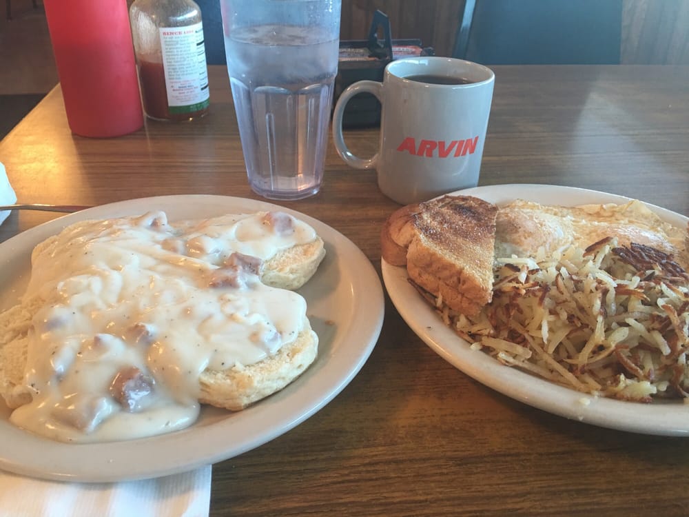 SUNSET INN Updated August 2024 1305 N 8th St, New Salem, North