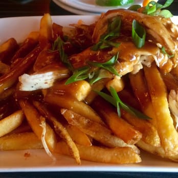York Rd Kitchen - Poutine with chicken - Canadian (New) Near Me - Guelph, Ontario