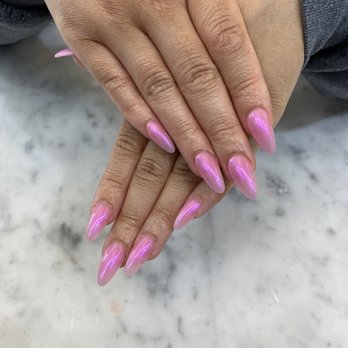 Chic Nails Lounge - Nail Salons Near Me - Irving, Texas