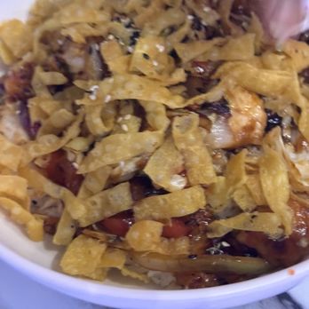 Sugar Factory - Queens - Sesame Chicken Stir Fry - Desserts Near Me - Jamaica, New York
