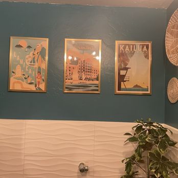 Pono Pacific Kitchen - Bathroom - Seafood Near Me - Grover Beach, California Pono Pacific Kitchen - Bathroom - Seafood Near Me - Grover Beach, California