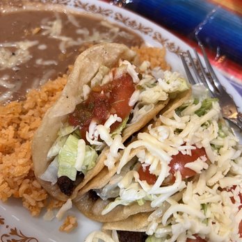 Los Reyes Restaurant - The ground beef tacos are my favourite! - Mexican Near Me - Bakersfield, California Los Reyes Restaurant - The ground beef tacos are my favourite! - Mexican Near Me - Bakersfield, California