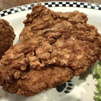 Black Bear Diner Independence - I'm pretty sure this chicken is fried frozen. It would be good if you were in prison. - Diners Near Me - Independence, Missouri
