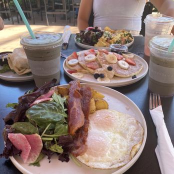 Everyday Eatery - The Essentials - Cafes Near Me - Irvine, California