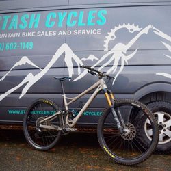 Rolling into a new week with excitement! Whether you're in need of a tune-up, repairs, or browsing our latest bike models, we've got you!