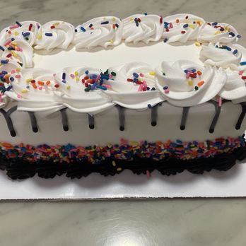 Baskin-Robbins - Celebration Cake- Vanilla Ice cream with Confetti Cake - Ice Cream & Frozen Yogurt Near Me - Chino Hills, California Baskin-Robbins - Celebration Cake- Vanilla Ice cream with Confetti Cake - Ice Cream & Frozen Yogurt Near Me - Chino Hills, California