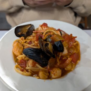 Rosy's Fish City - Seafood pasta w/ red sauce - Seafood Near Me - San Jose, California Rosy's Fish City - Seafood pasta w/ red sauce - Seafood Near Me - San Jose, California