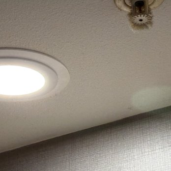 Hampton Inn Oakland-Hayward - The fuzz on the sprinklers over the food was a fire hazard - Hotels Near Me - Hayward, California Hampton Inn Oakland-Hayward - The fuzz on the sprinklers over the food was a fire hazard - Hotels Near Me - Hayward, California