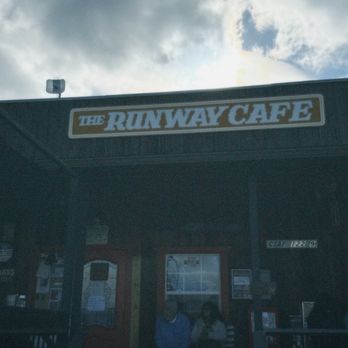 The Runway Cafe - Outside of the restaurant - Cafes Near Me - Woodlake, California