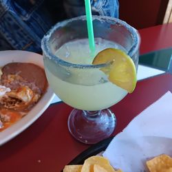 Pedros Fiesta Jalisco Mexican Restaurant - Margarita grande regular.