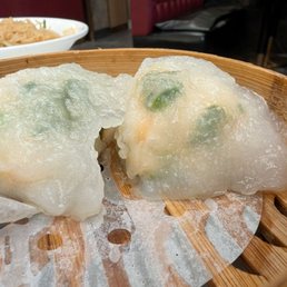 Shrimp and chive dumplings. Expensive but very nice. Shrimp and chive dumplings. Expensive but very nice.