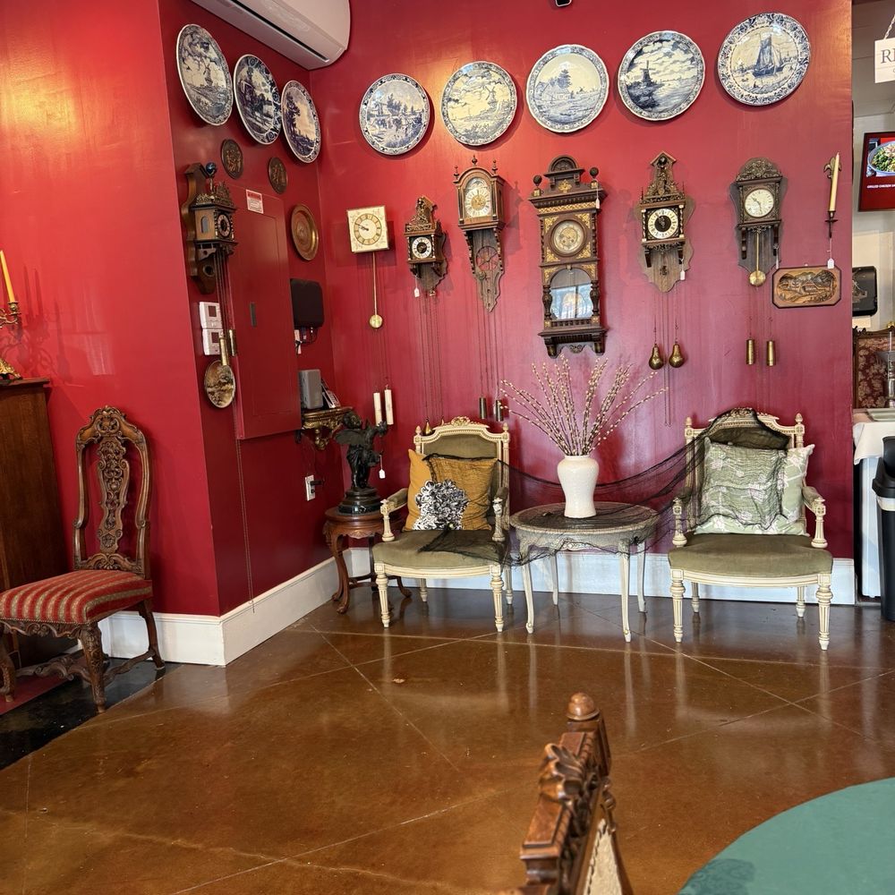 Antique Caffe - Inside - Cafes Near Me - Johns Creek, Georgia
