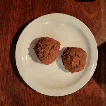Fable Diner and Bar - Delicious cookie, with citrus and berry - Diners Near Me - Vancouver, British Columbia