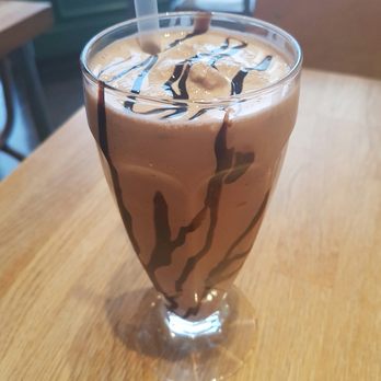 Dip & Flip- Wimbledon - Chocolate shake - Burgers Near Me - Wimbledon, XGL