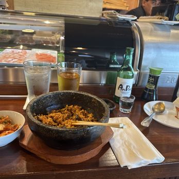 Sushi Zoa - Sushi Bars Near Me - Hutto, Texas
