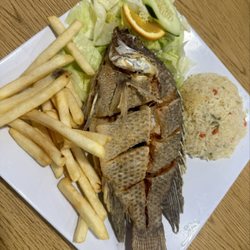Mariscos El Pulpo - Mojarra Frita