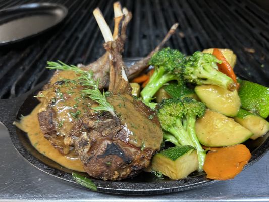 Roux Seafood Kitchen by null