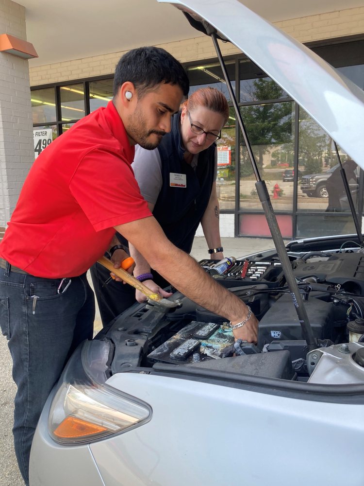 AUTOZONE AUTO PARTS Updated September 2024 13 Reviews 535 S