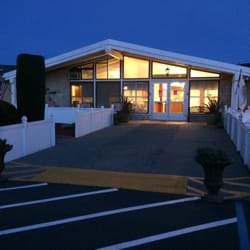 Windsor Care Center of Petaluma by Windsor